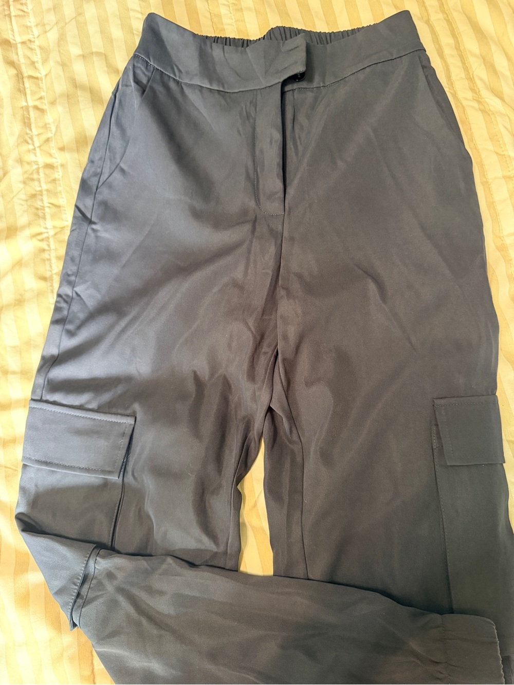 Women’s Navy Cargo Jogger Pants